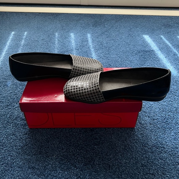 Aerosoles Mr Softee Black Houndstooth 775 - Picture 3 of 5